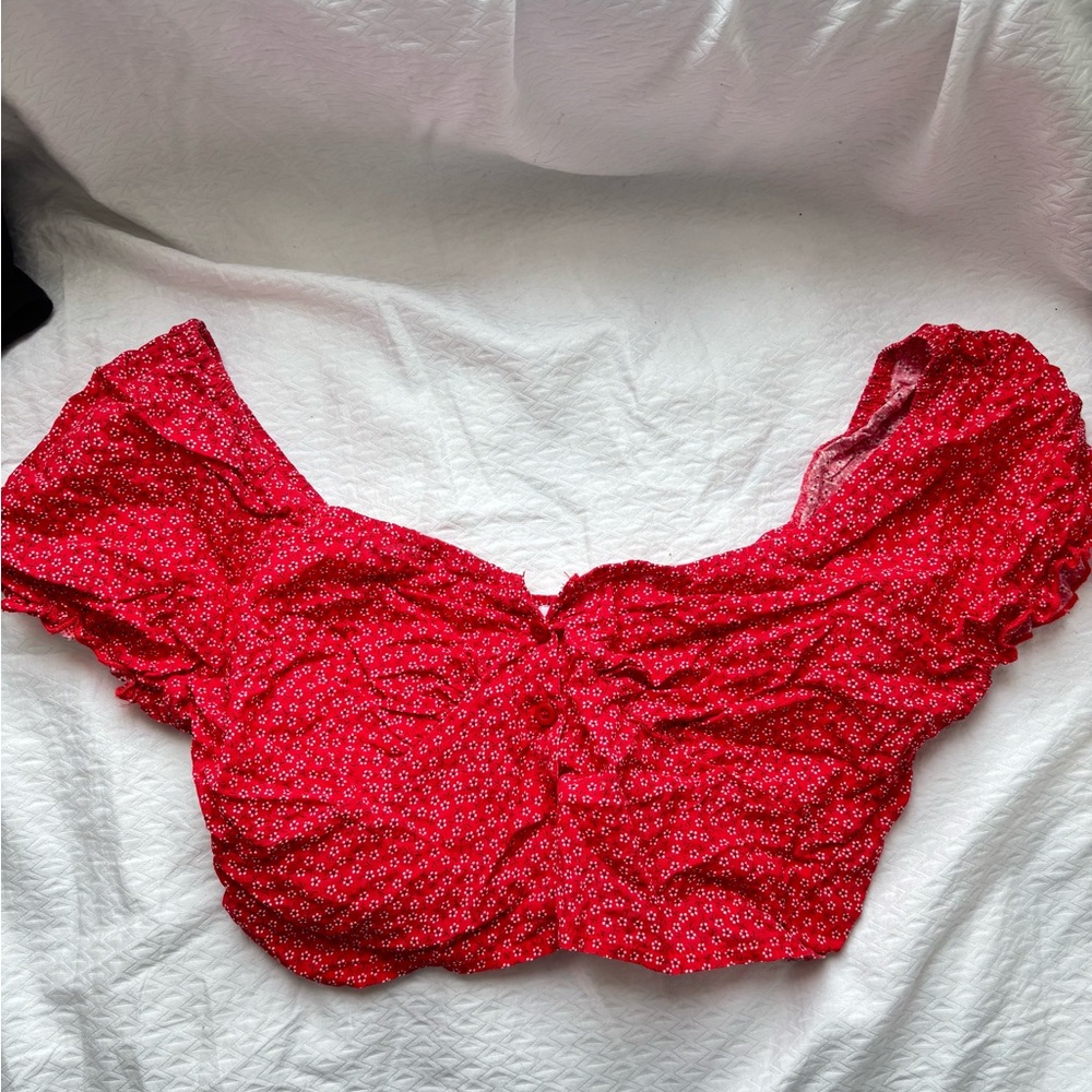 Red Floral Off-Shoulder Crop Top - Picture 5 of 6